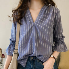 Korean Stripe White/blue Blouse Women Fashion Office Lady Casual Shirt Flare Sleeve Pullover Casual Loose Tops Spring New